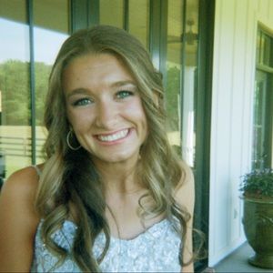 Meet your Posher, Laney